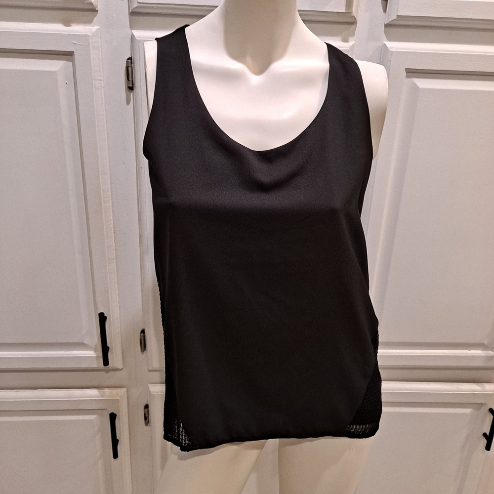 Cynthis Rowley Chic Black Sleeveless Tank Top